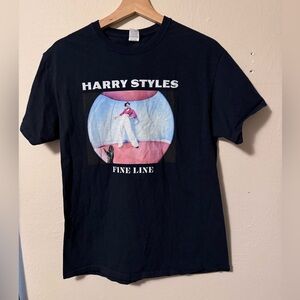 Harry Styles Graphic tshirt black with Fine Line graphic Size Medium